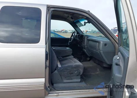 2000 Chevrolet Silverado 1500 Ls из США, поврежденный, VIN 1GCEK19T9YZ324591